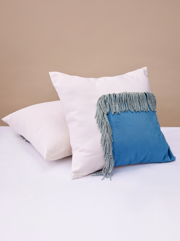 Pillowcase with large fringe