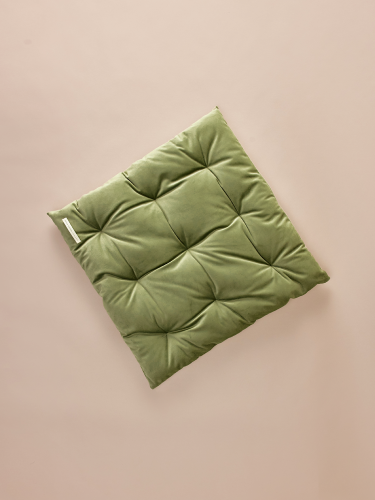 Square velvet pillow