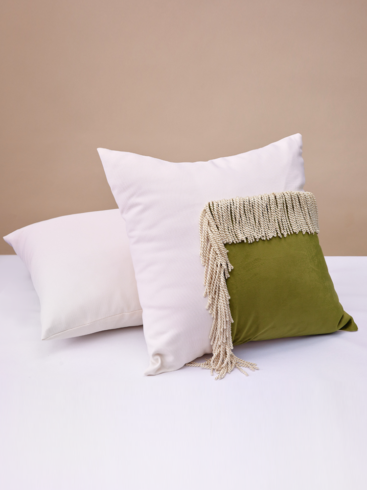Pillowcase with large fringe