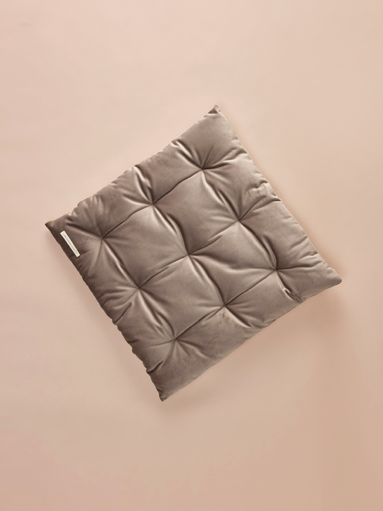 Square velvet pillow