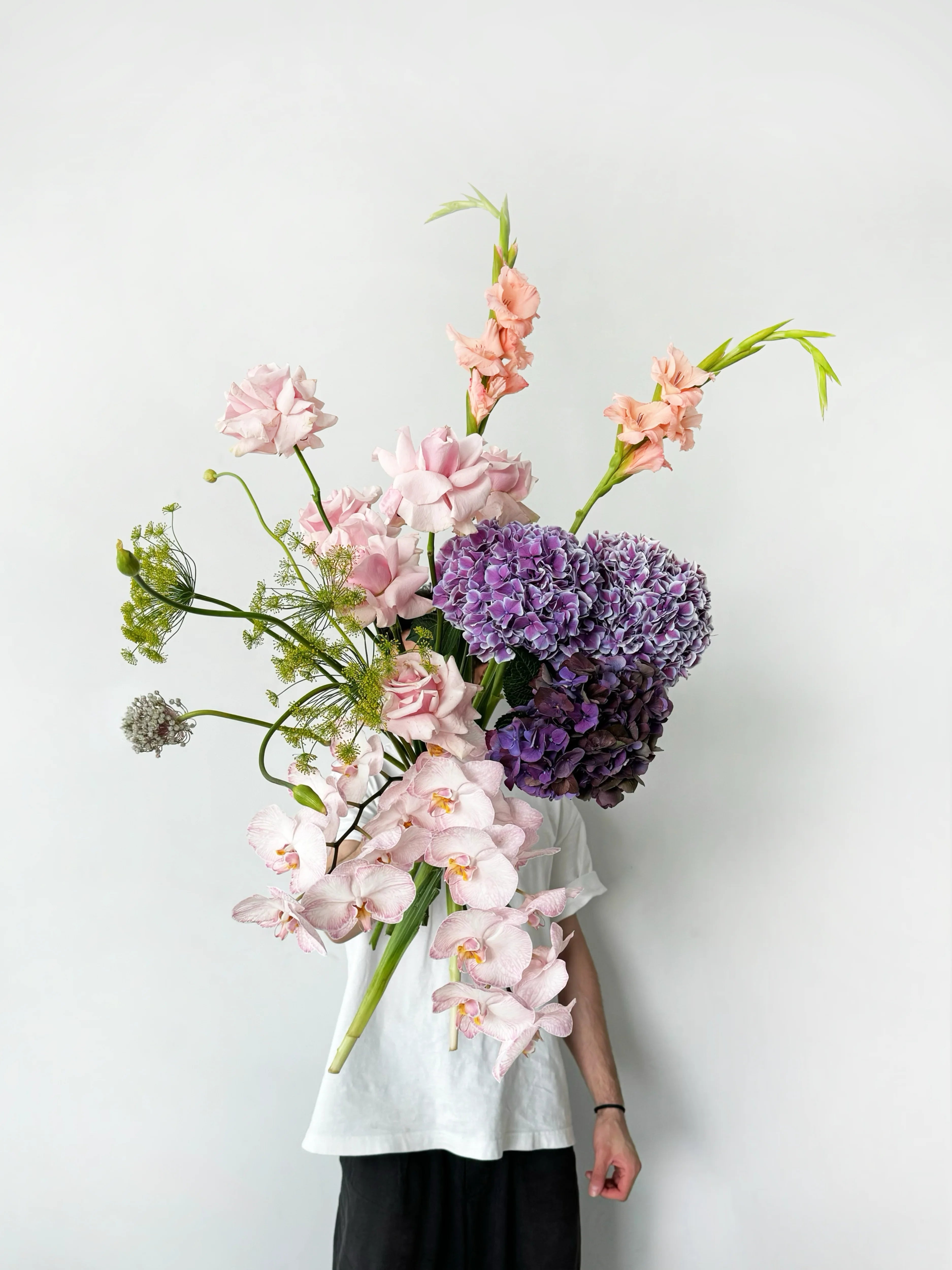 Flower delivery in Dubai: The Monet's garden arrangement