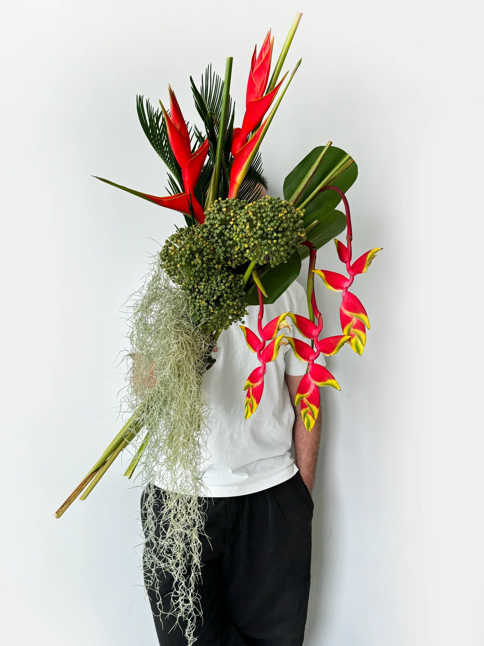 Dubai florist: The new romantic arrangement