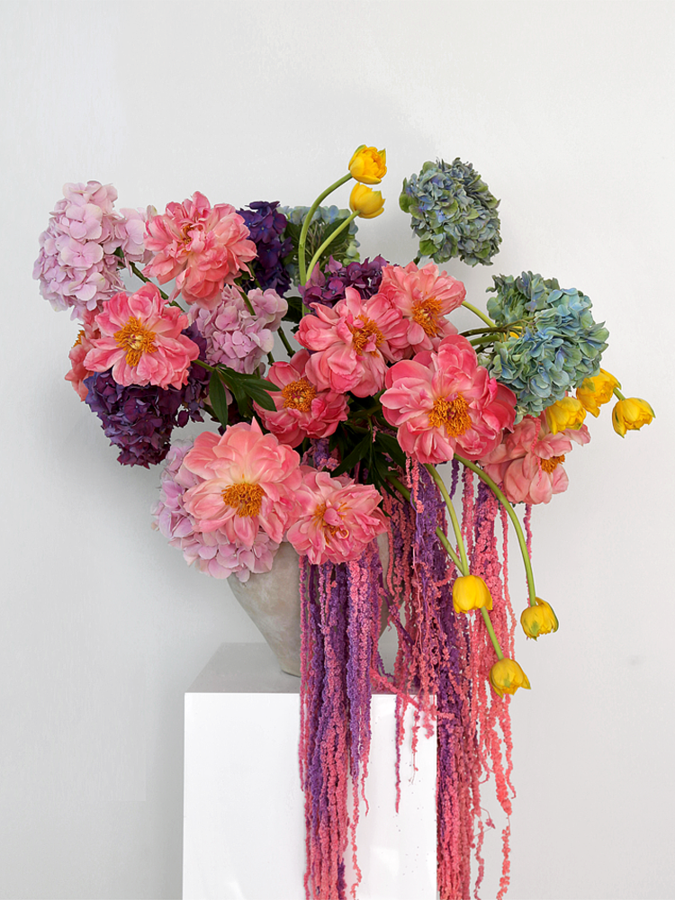 Flower delivery in Dubai: The radiant rainbow arrangement in a vase