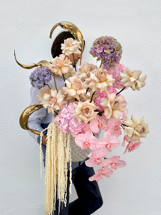 Flower delivery in Dubai: The cure bouquet