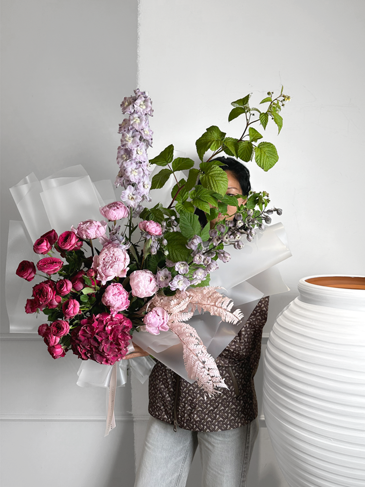 Flower delivery in Dubai: The rose bouquet