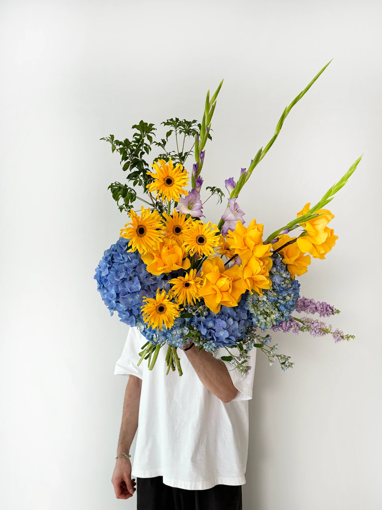 Dubai florist: The summer vibes bouquet