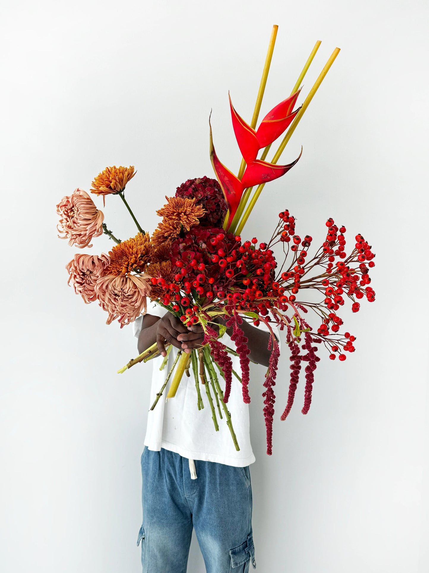 Dubai florist: The velvet fire arrangement