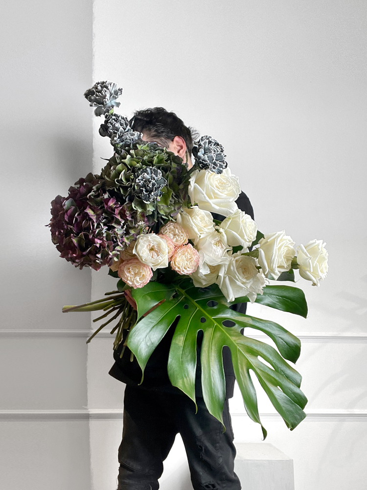 Dubai florist: A bouquet of dreams